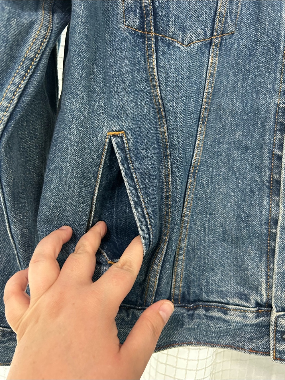 Levi Strauss & Co. Jean Jacket - Picture 3 of 9